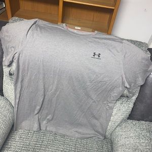 men’s under armour t shirt